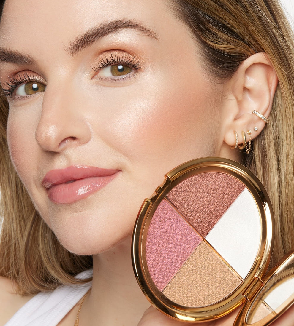 QIAWI Glow Gallery highlighting eye & cheek palette