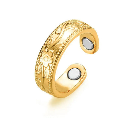 Copper magnet plum blossom ring for couples. Relieves fatigue, improves blood circulation, and helps you lose weight easily.